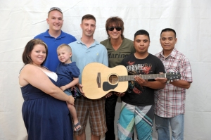 Richie+Sambora+Donates+Guitars+Marines+Camp+3BcBK32Kpkql