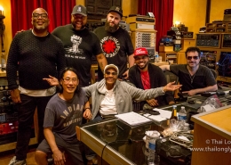 (L to R) Top Row : Kenneth Crouch (Piano), Damon Elliot (Producer) and Dmitry Gorodetsky (Bass) Bottom Row: Thai Long Ly (Engineer) , Dionne Warwick, Donald Barrett (Drums / Musical Director), and Tony Pulizzi (Guitar)