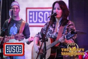 Colleen Lloy USO 7