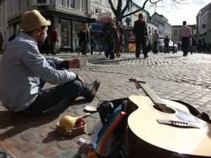 Jake Sarah Busking Breaktime