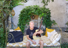 John Gtr France Yard Belair