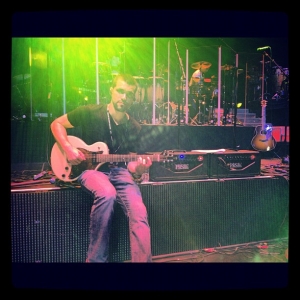 Mario BelAir Onstage