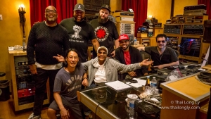 (L to R) Top Row : Kenneth Crouch (Piano), Damon Elliot (Producer) and Dmitry Gorodetsky (Bass) Bottom Row: Thai Long Ly (Engineer) , Dionne Warwick, Donald Barrett (Drums / Musical Director), and Tony Pulizzi (Guitar)
